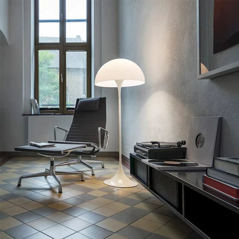 lampadaire blanc champignon