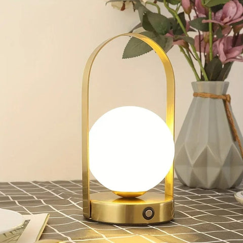 lampe tactile en or