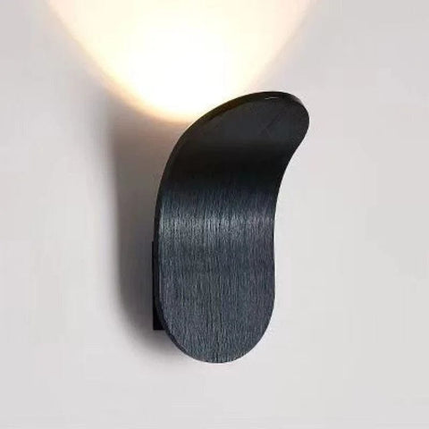 applique murale de couleur noire en forme de skateboard
