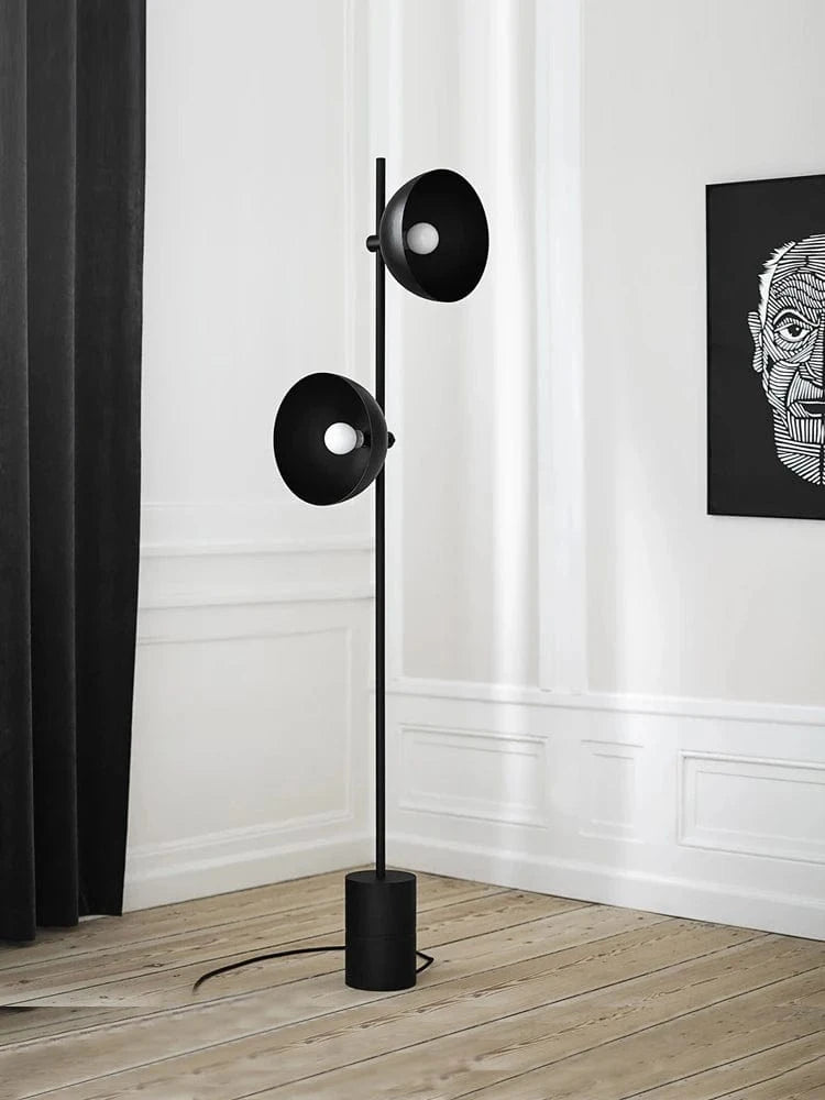 lampadaire noir minimaliste