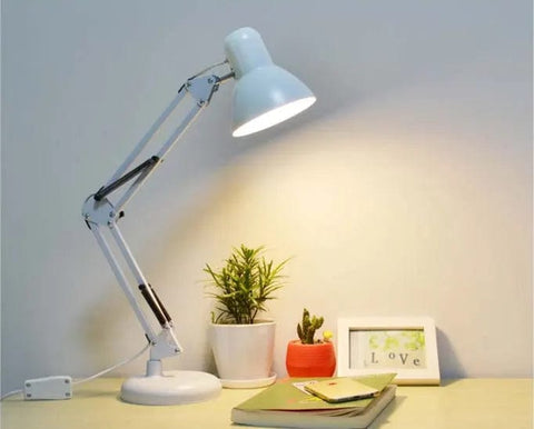 lampe blanche industrielle