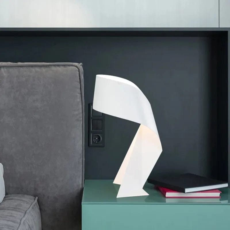 lampe de chevet design blanche