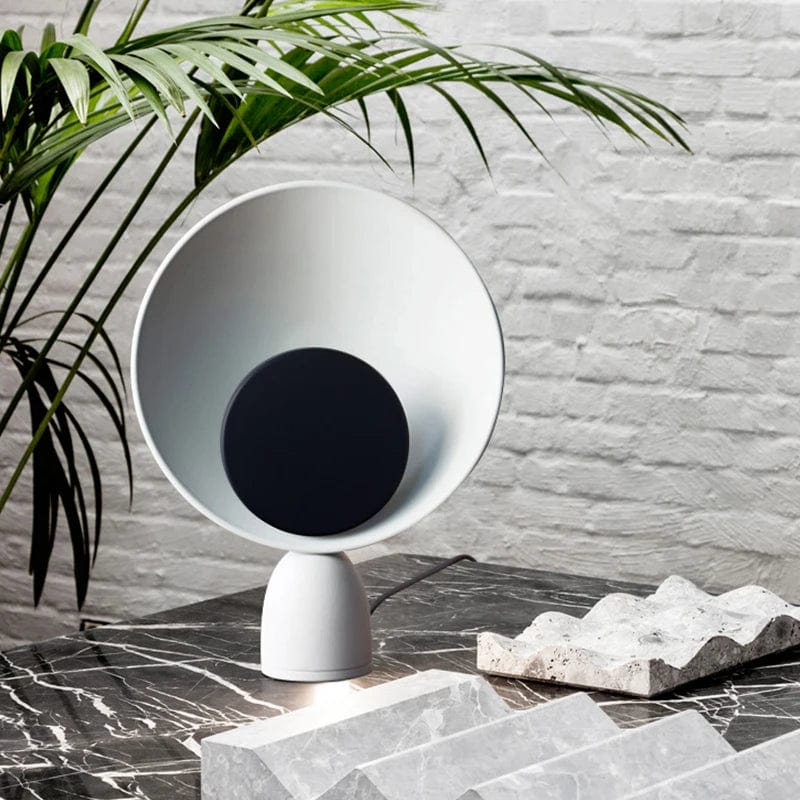lampe de chevet design blanche 