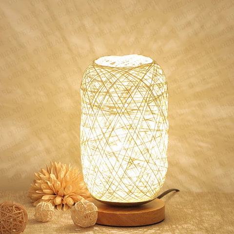 lampe en rotin beige