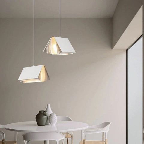 plafonnier blanc livre