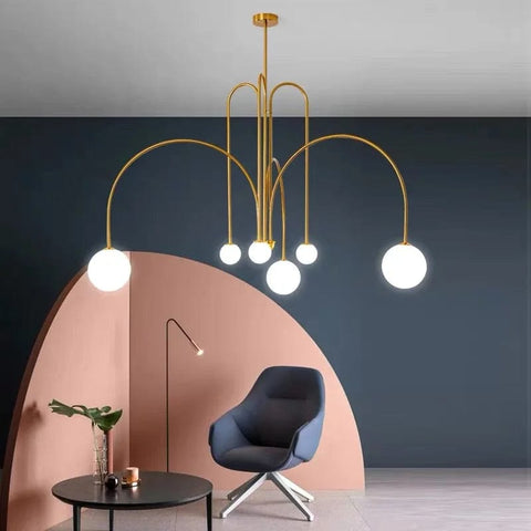 plafonnier design dorée salon 