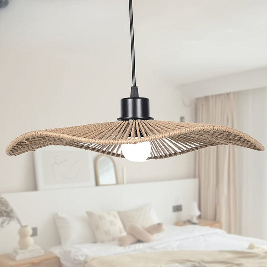 plafonnier en paille chambre