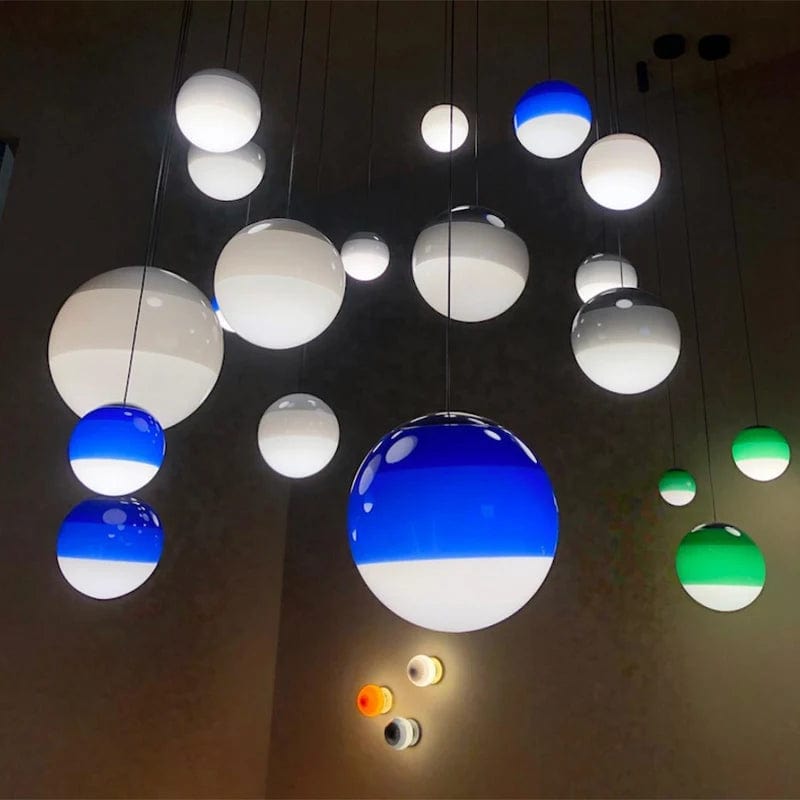 plafonnier en verre coloré