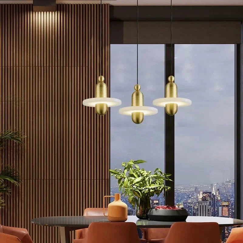 plafonnire art deco en or