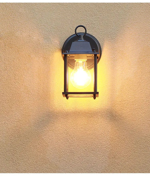 une applique murale exterieur vintage
